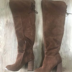 Steve Madden Brown Suede Boots